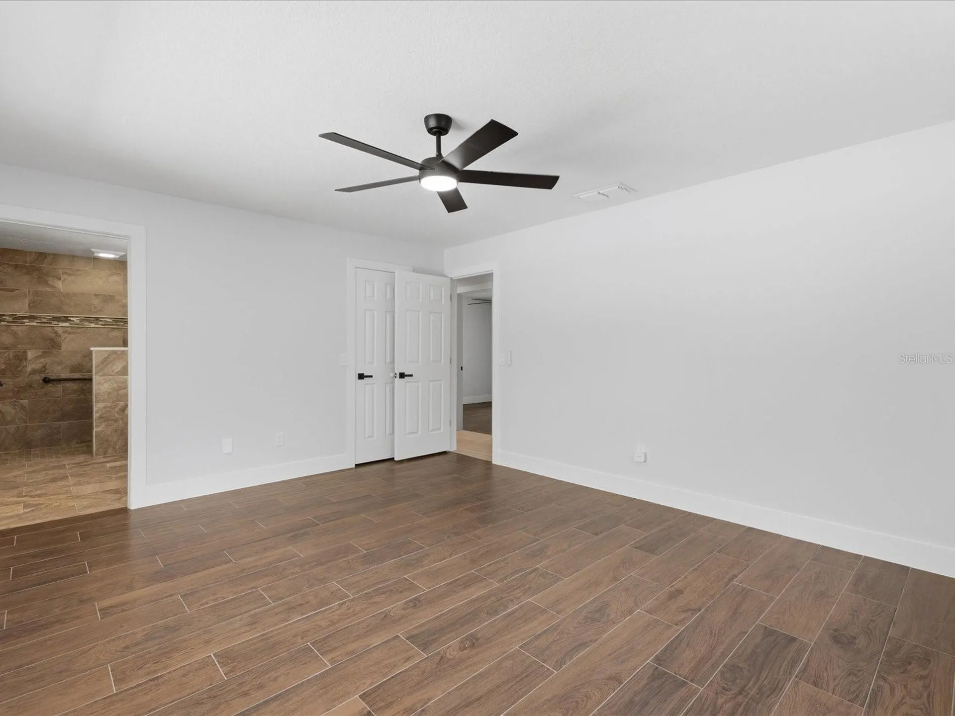 505 Lake Charm Drive Oviedo FL 32765