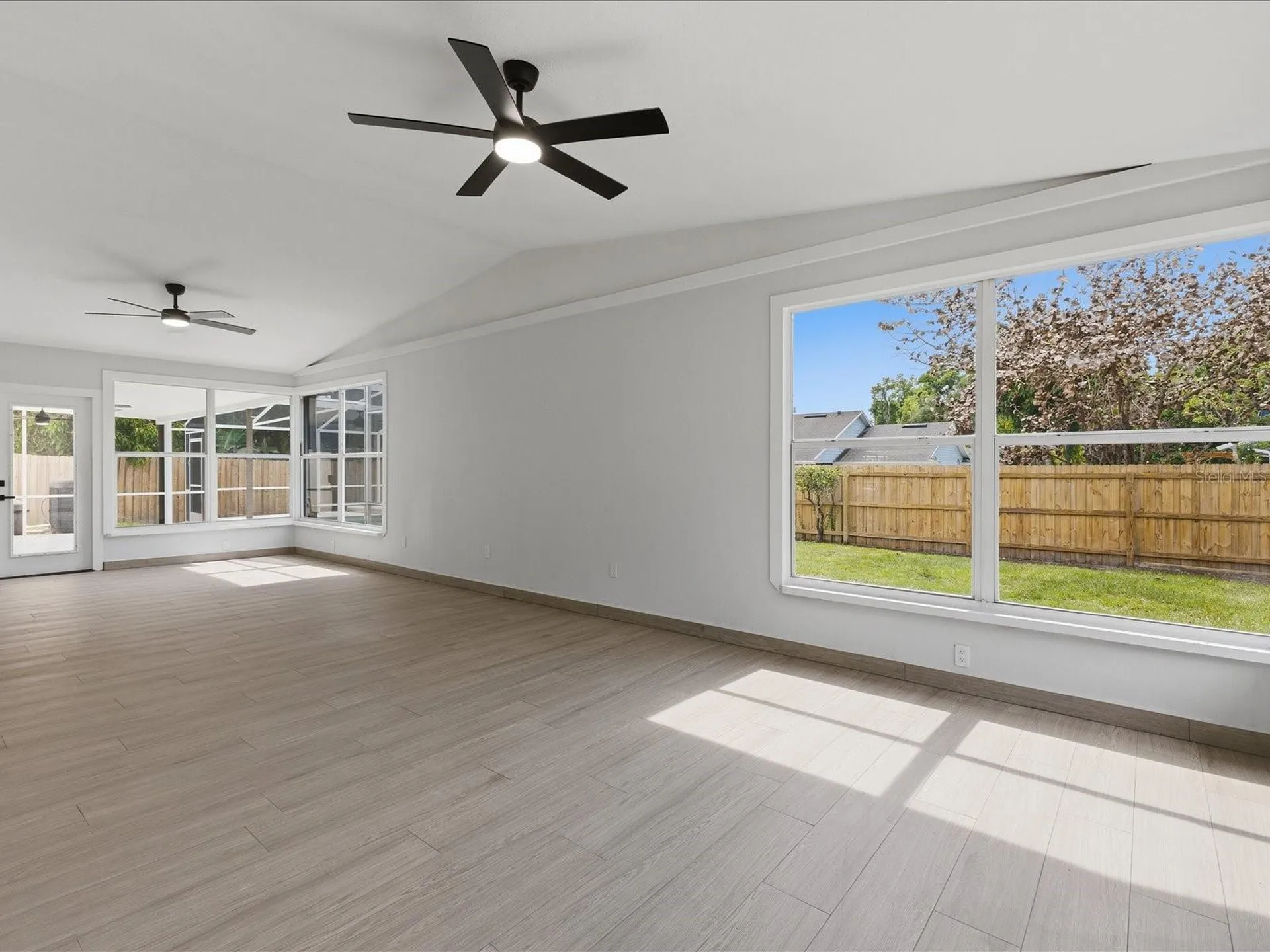 505 Lake Charm Drive Oviedo FL 32765