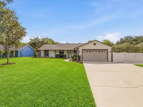 505 Lake Charm Drive Oviedo FL 32765