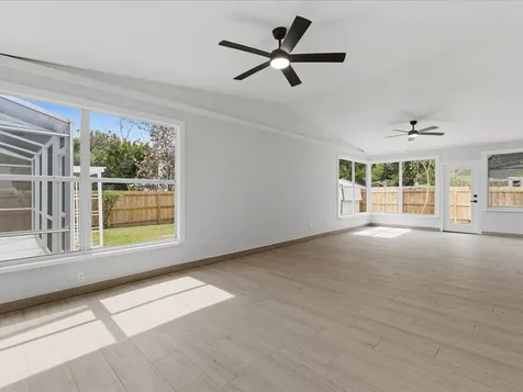 505 Lake Charm Drive Oviedo FL 32765