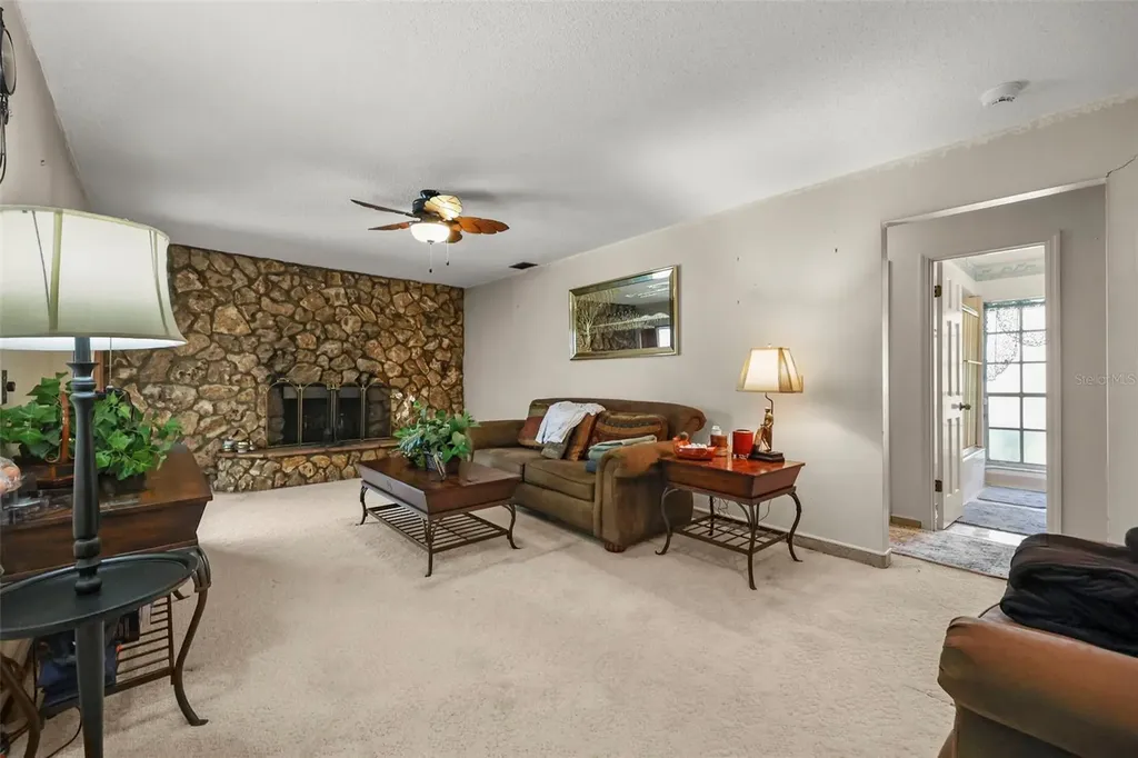 6720 Bay Shore Drive St Cloud FL 34771