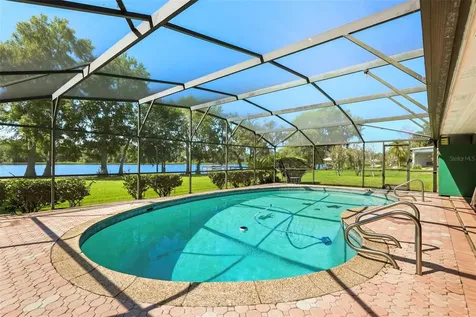 6720 Bay Shore Drive St Cloud FL 34771