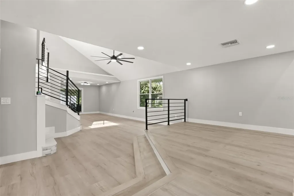 200 Alpine Street Altamonte Springs FL 32701