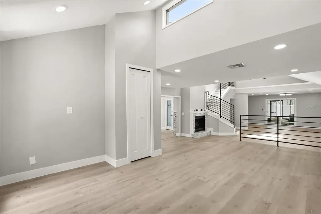 200 Alpine Street Altamonte Springs FL 32701
