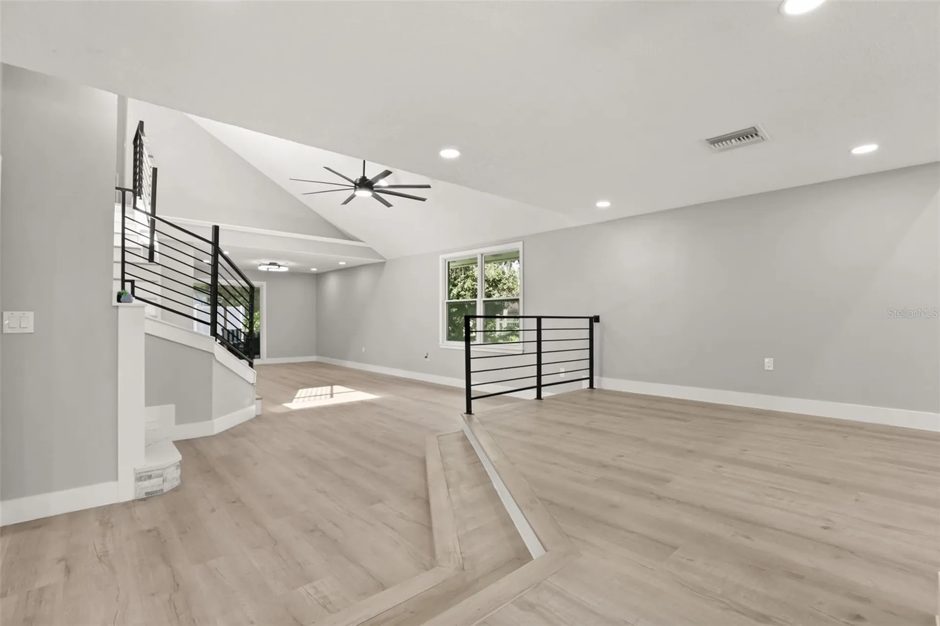200 Alpine Street Altamonte Springs FL 32701