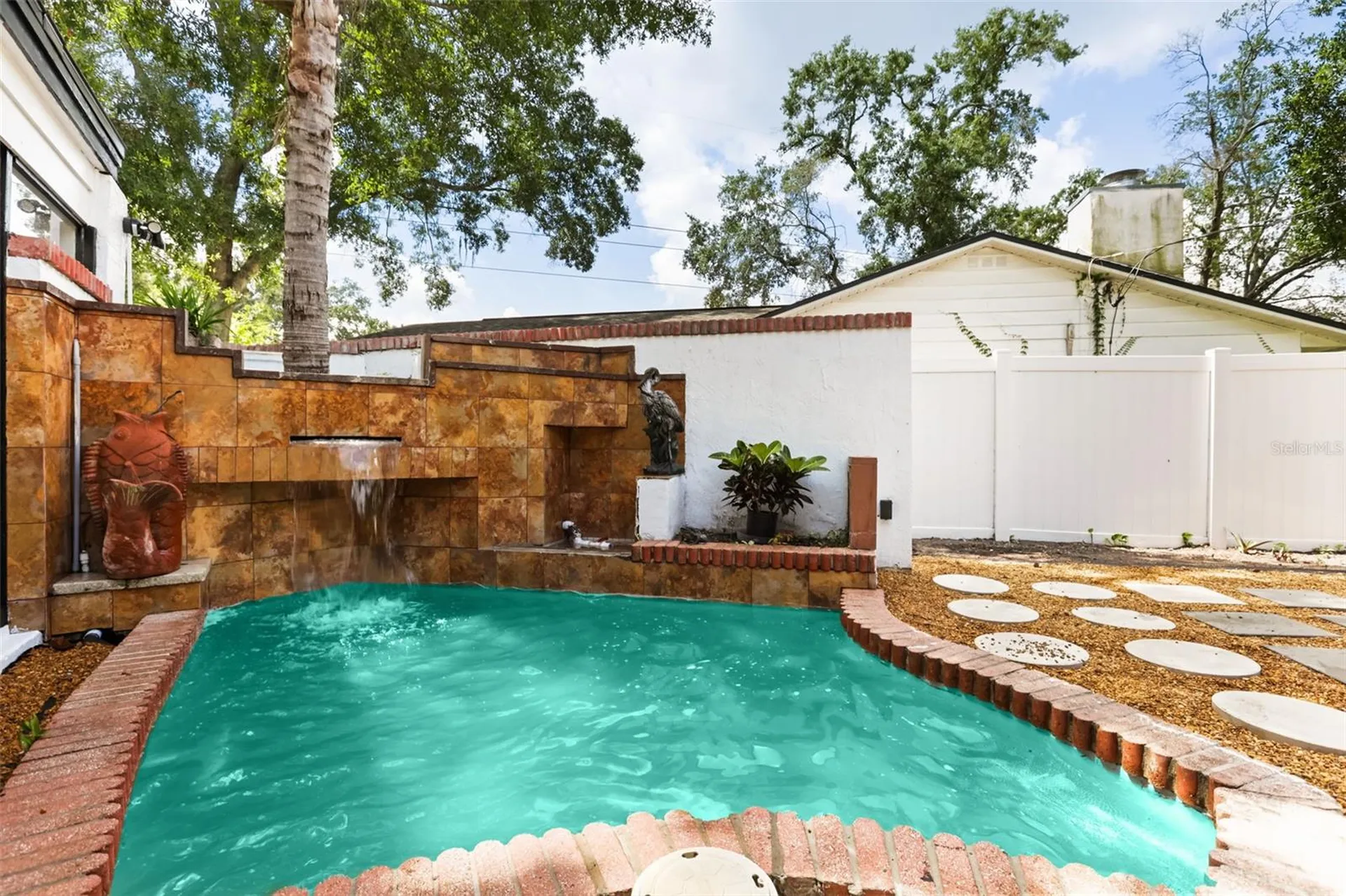 200 Alpine Street Altamonte Springs FL 32701