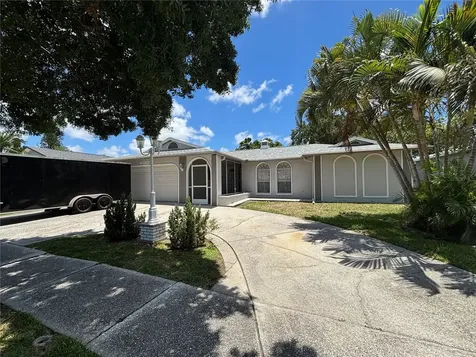 8382 121st Avenue Largo FL 33773