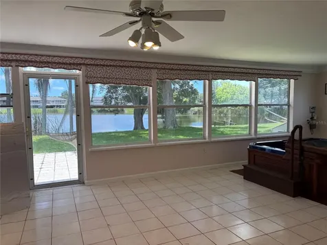 8382 121st Avenue Largo FL 33773