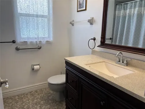 8382 121st Avenue Largo FL 33773