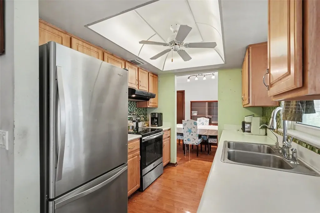 2815 Linden Tree Street Seffner FL 33584