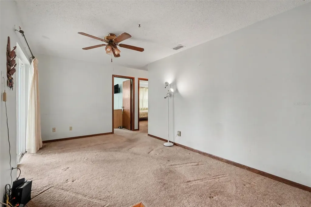 2815 Linden Tree Street Seffner FL 33584