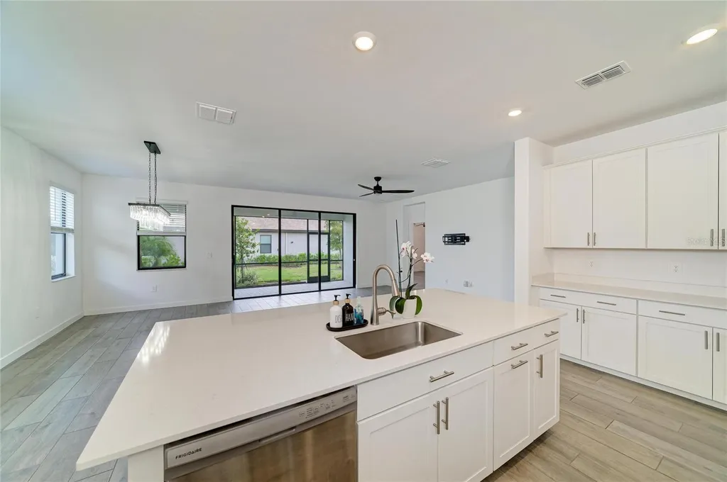 15045 Serene Shores Loop Bradenton FL 34211