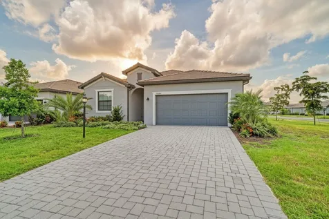 15045 Serene Shores Loop Bradenton FL 34211