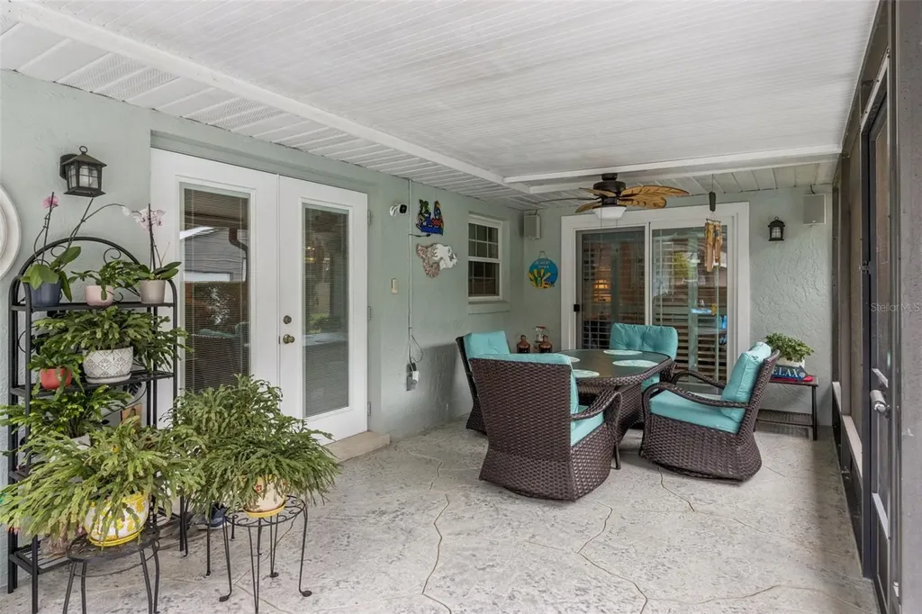 864 Redwood Way Lake Wales FL 33898