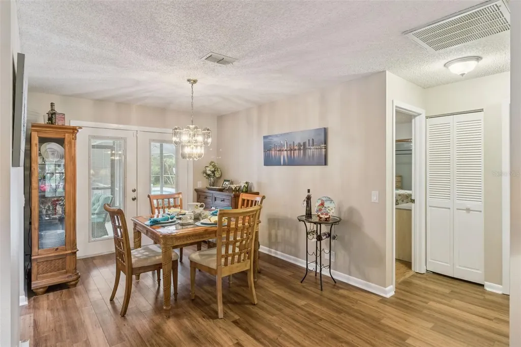 864 Redwood Way Lake Wales FL 33898
