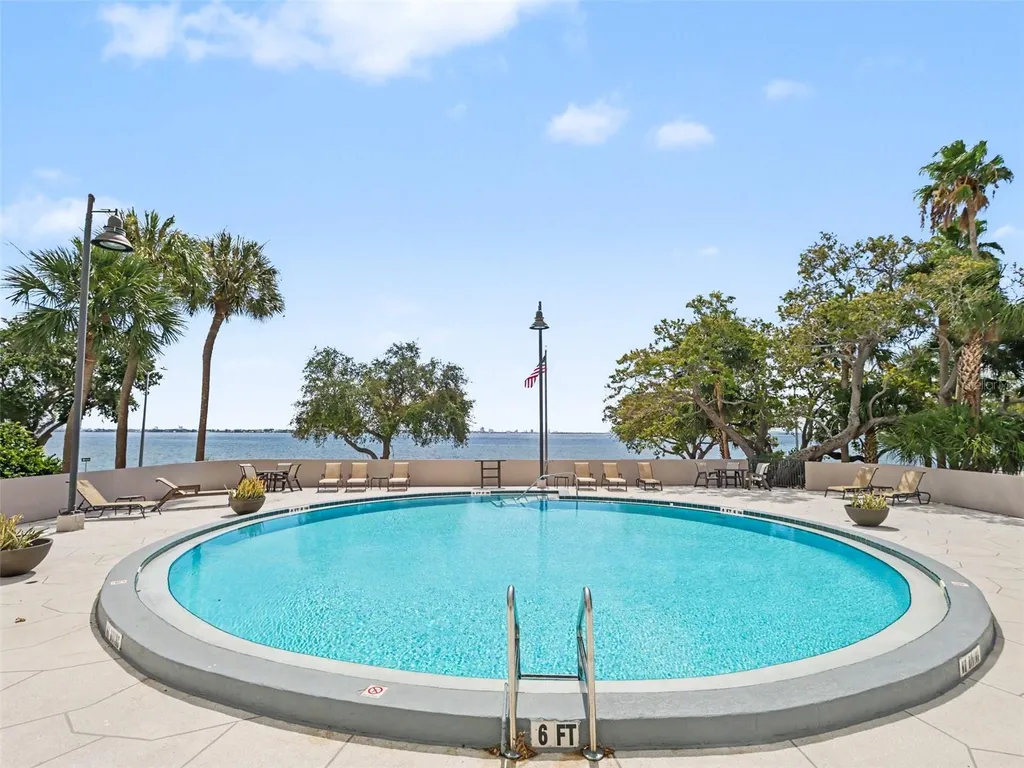 4141 Bayshore Boulevard Tampa FL 33611