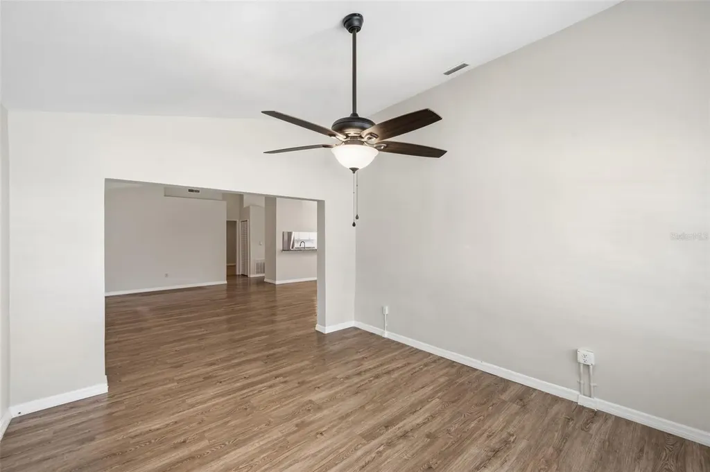 2065 Grove Lane Clearwater FL 33763