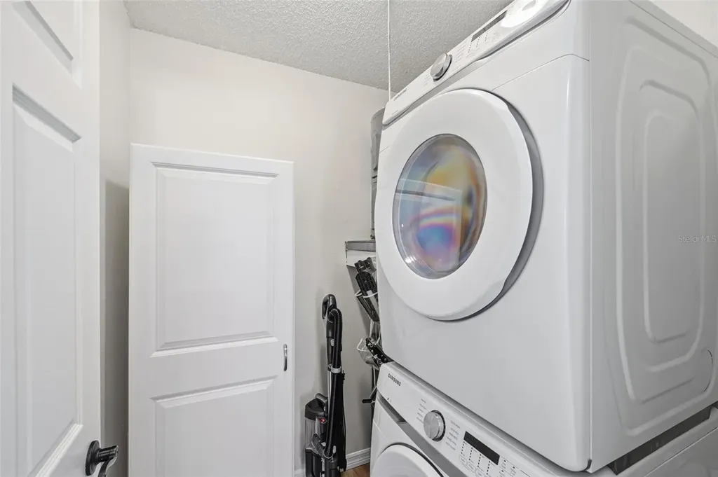 2065 Grove Lane Clearwater FL 33763