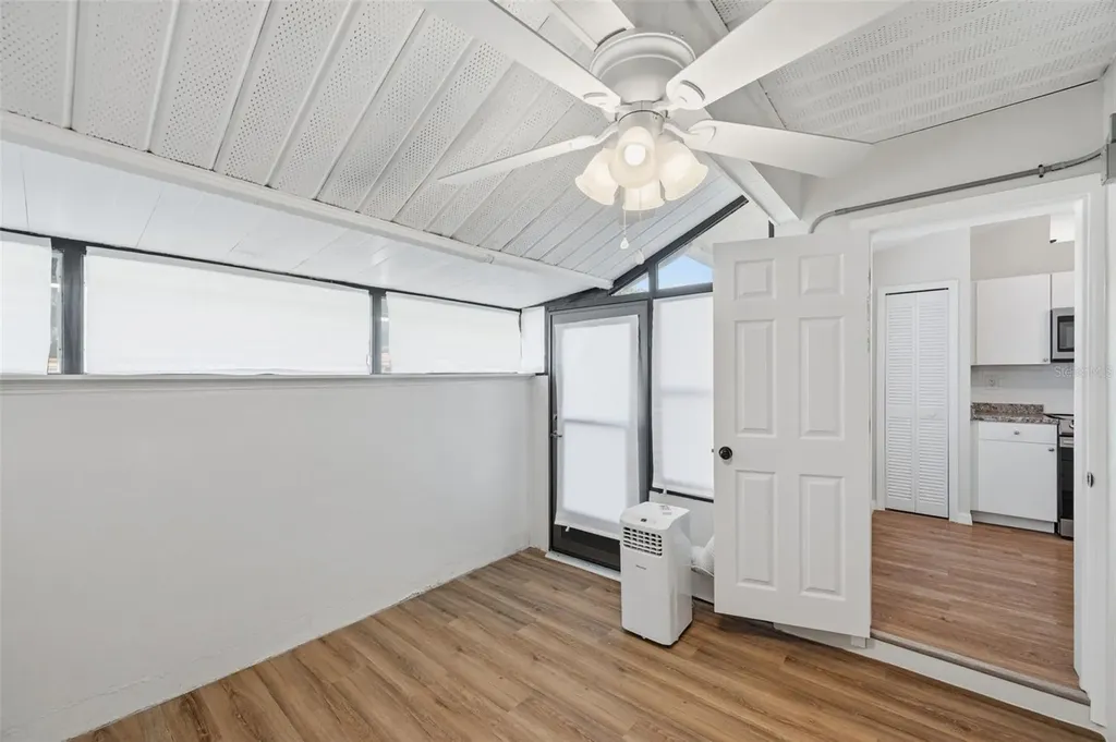 2065 Grove Lane Clearwater FL 33763