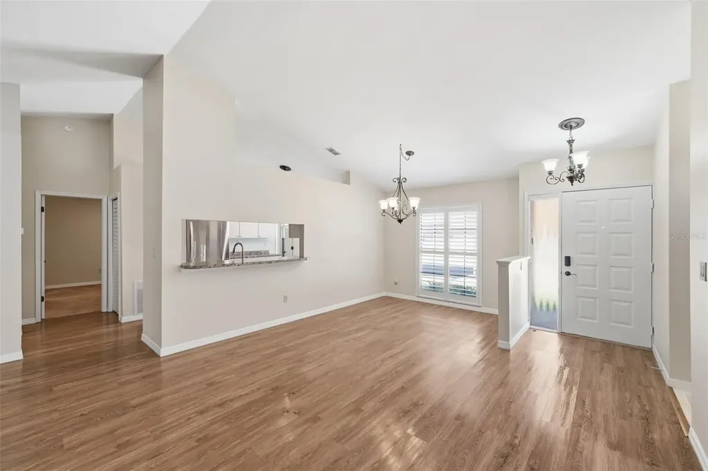 2065 Grove Lane Clearwater FL 33763