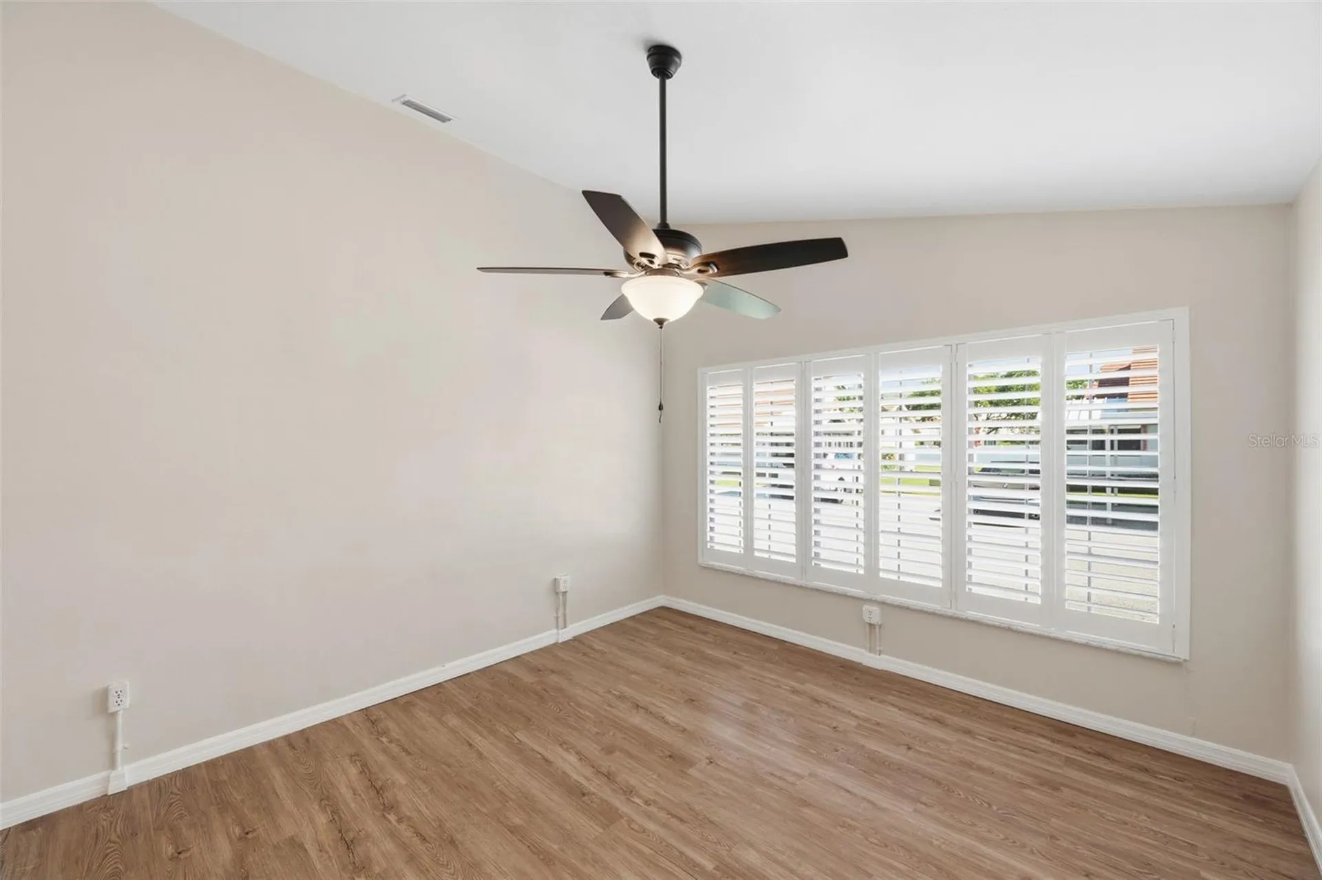 2065 Grove Lane Clearwater FL 33763