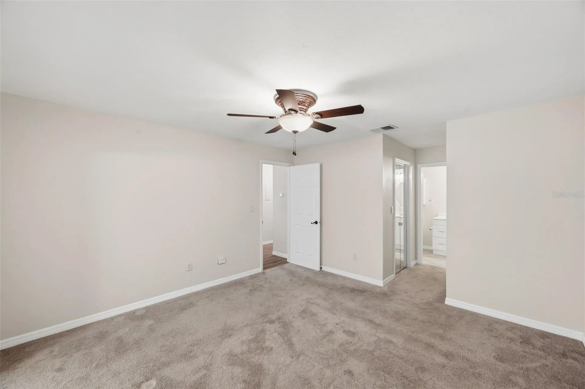 2065 Grove Lane Clearwater FL 33763