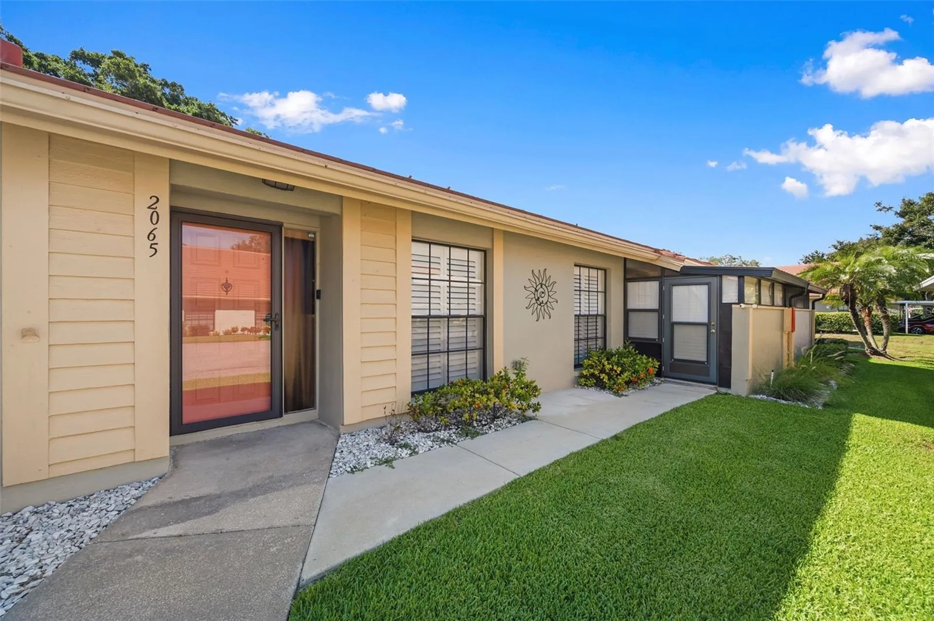 2065 Grove Lane Clearwater FL 33763