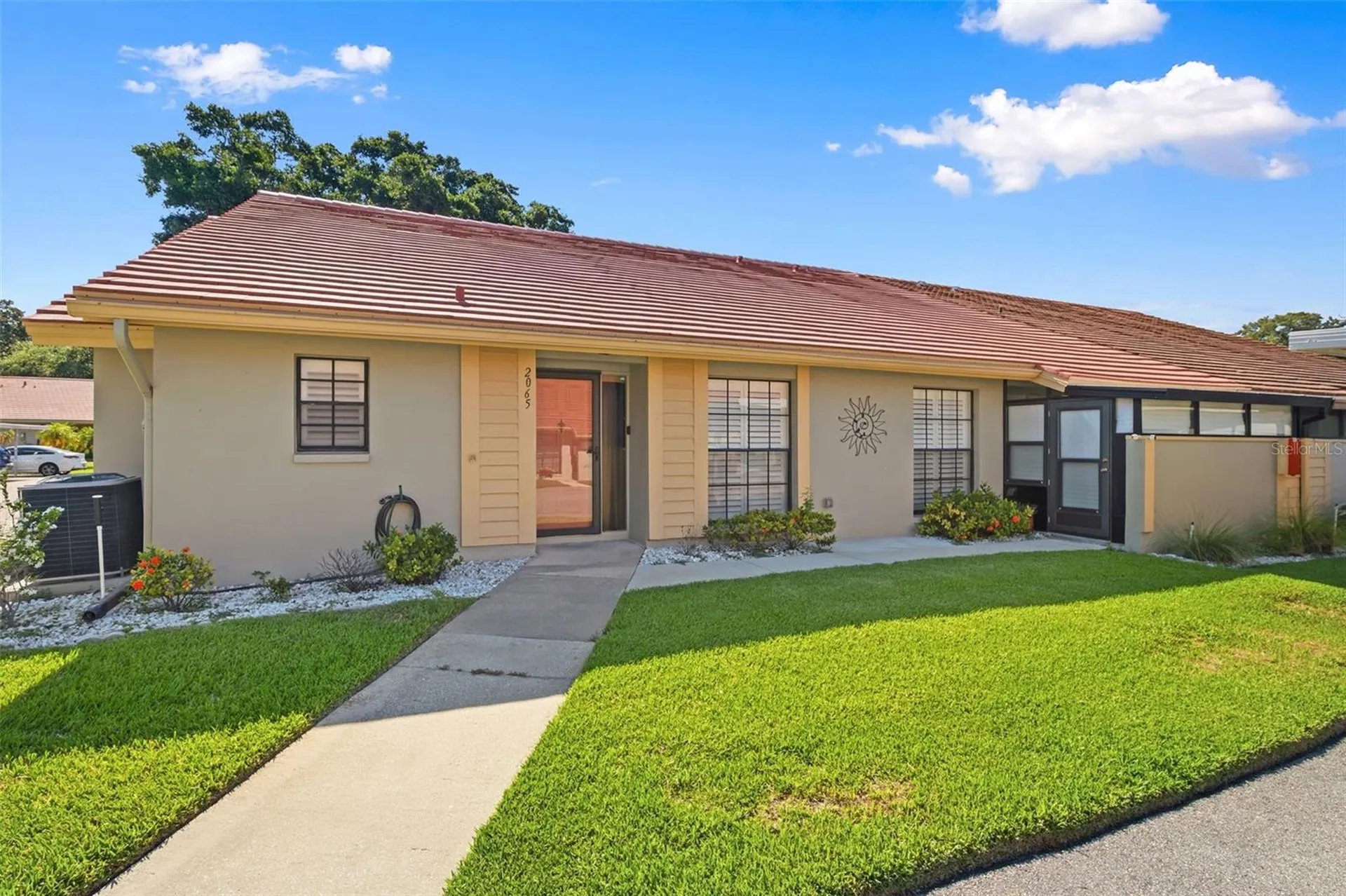 2065 Grove Lane Clearwater FL 33763