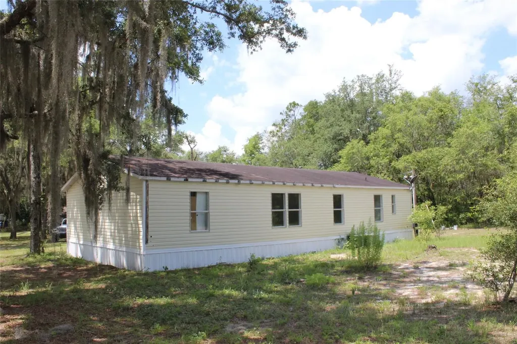 112 Juniper Drive Hawthorne FL 32640