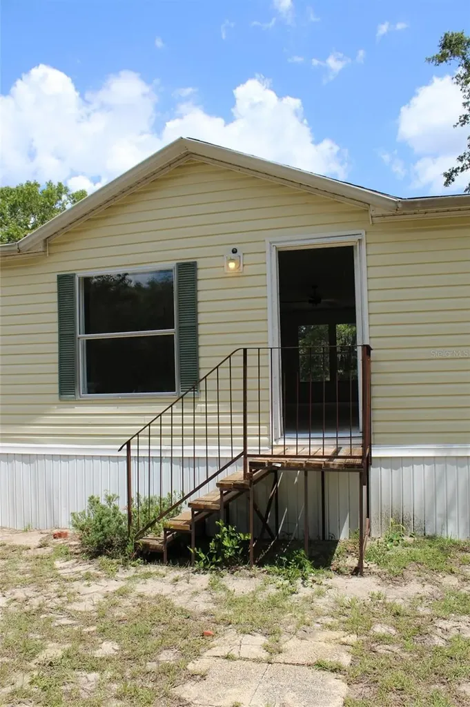 112 Juniper Drive Hawthorne FL 32640