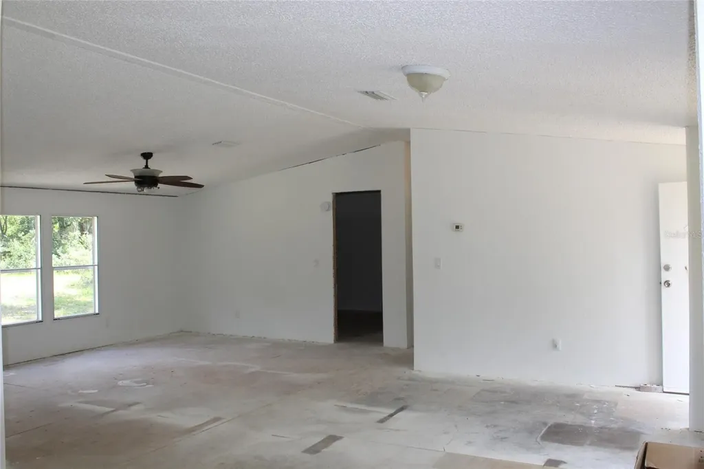 112 Juniper Drive Hawthorne FL 32640