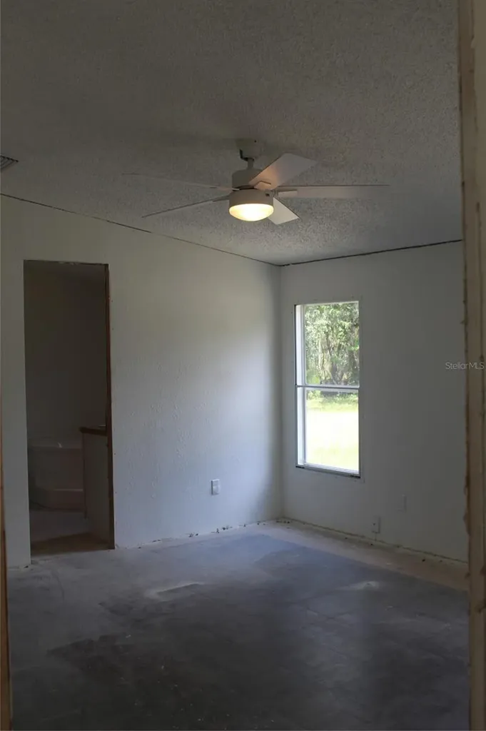 112 Juniper Drive Hawthorne FL 32640