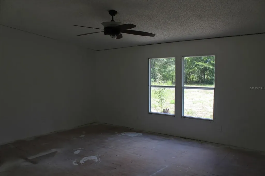 112 Juniper Drive Hawthorne FL 32640