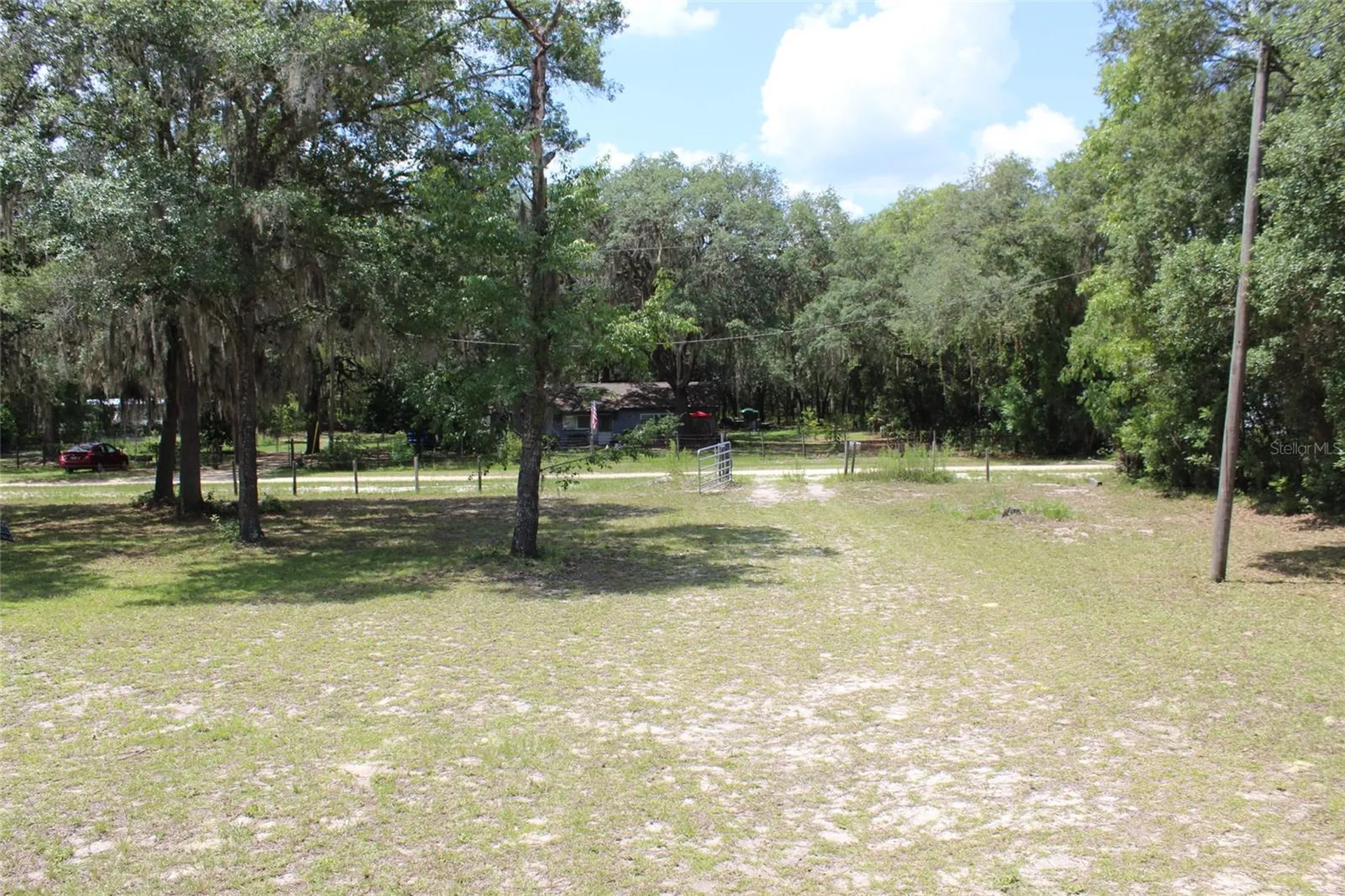 112 Juniper Drive Hawthorne FL 32640