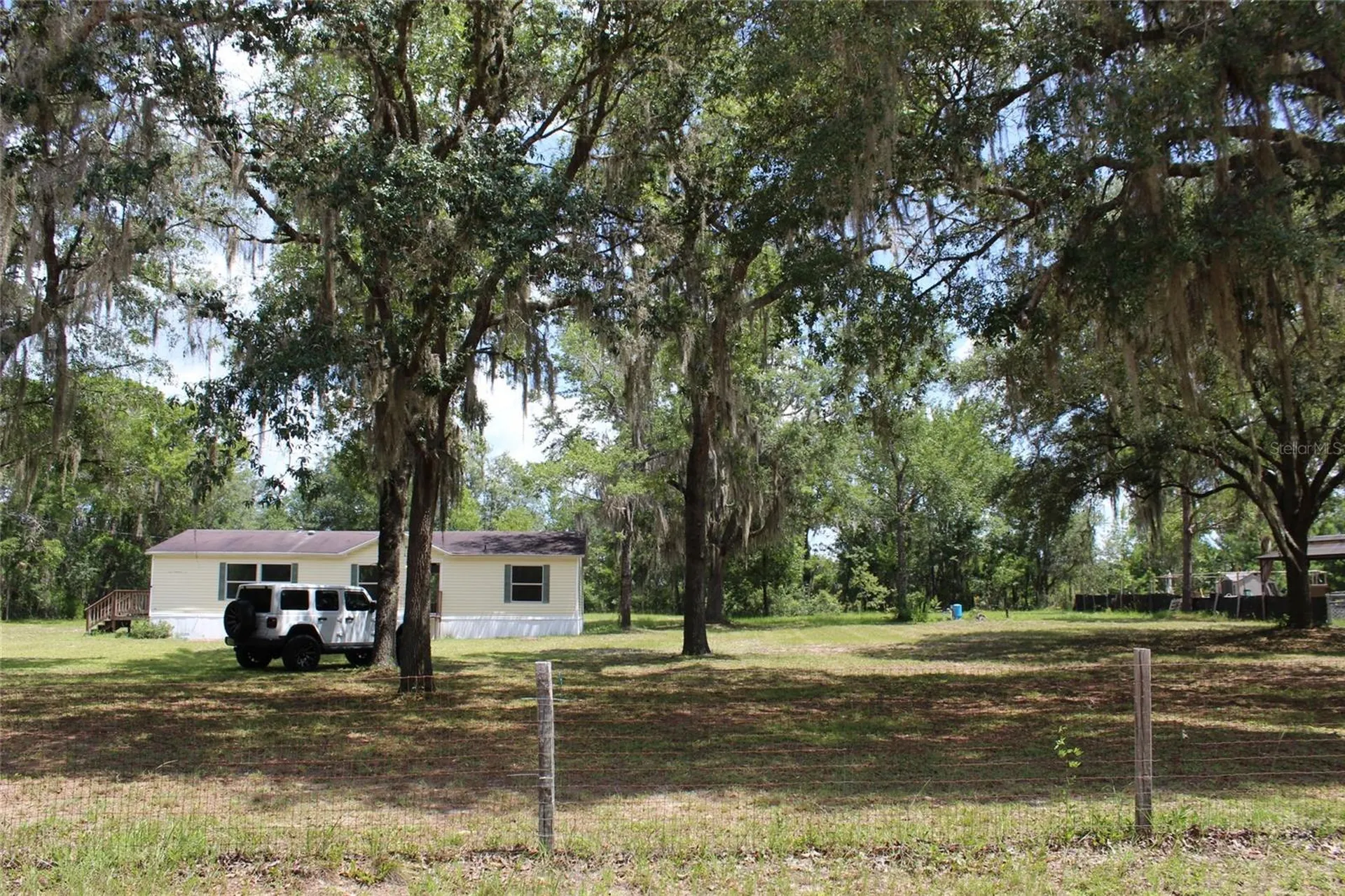 112 Juniper Drive Hawthorne FL 32640