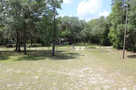 112 Juniper Drive Hawthorne FL 32640