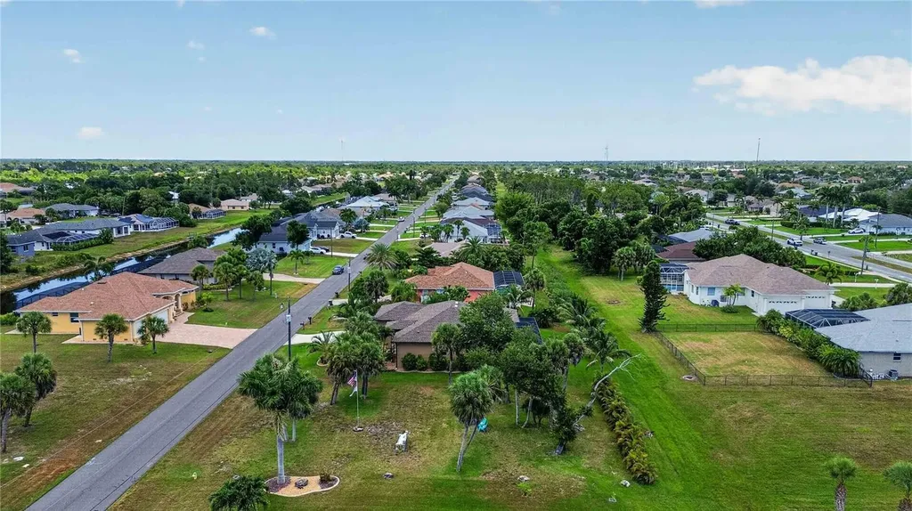 227 Long Meadow Lane Rotonda West FL 33947