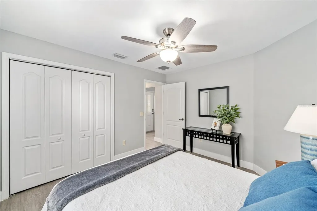 17843 SE 87th Bourne Avenue The Villages FL 32162