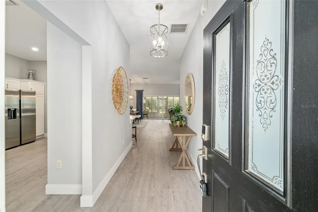 17843 SE 87th Bourne Avenue The Villages FL 32162