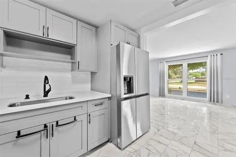 3230 51st Street N St Petersburg FL 33710