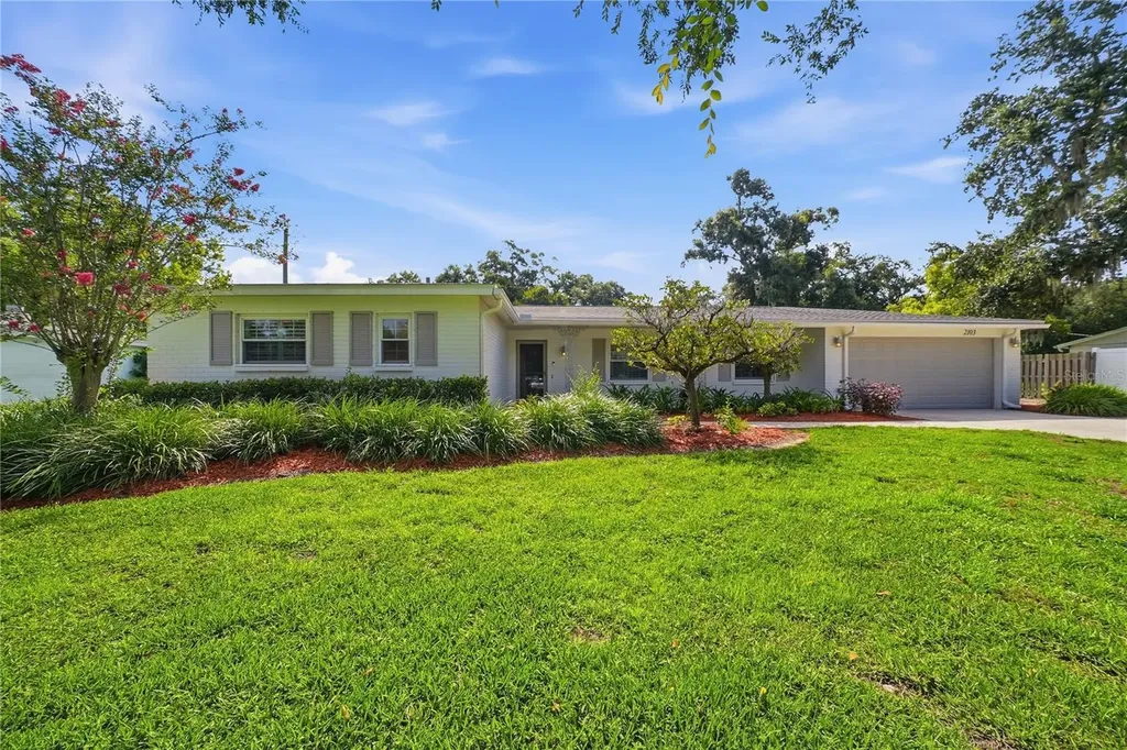 2103 Ramblewood Lane Brandon FL 33510