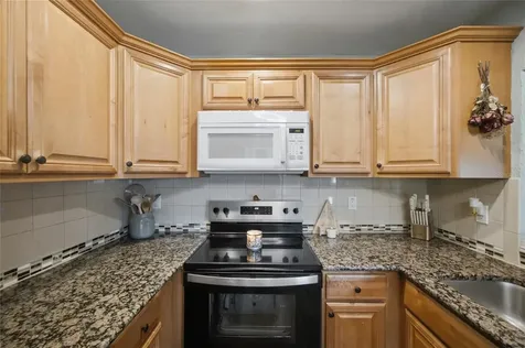 4521 12th Avenue N St Petersburg FL 33713