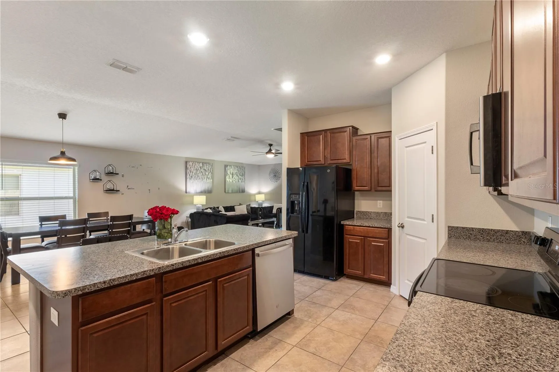 2987 Moulden Hollow Drive Zephyrhills FL 33540