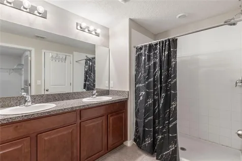 2987 Moulden Hollow Drive Zephyrhills FL 33540