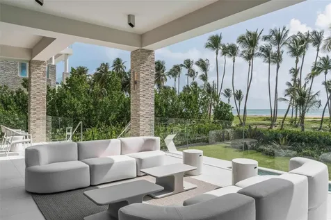 Ocean Drive Four Seasons Private Residences Rio Grande PR 00745