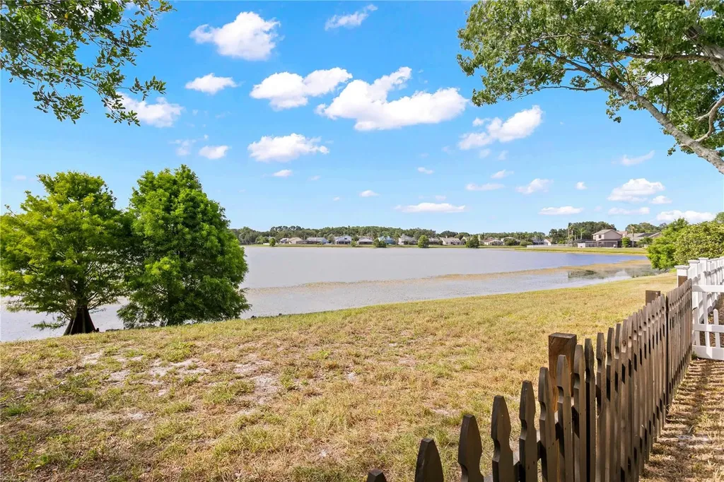 11844 Branch Mooring Drive Tampa FL 33635
