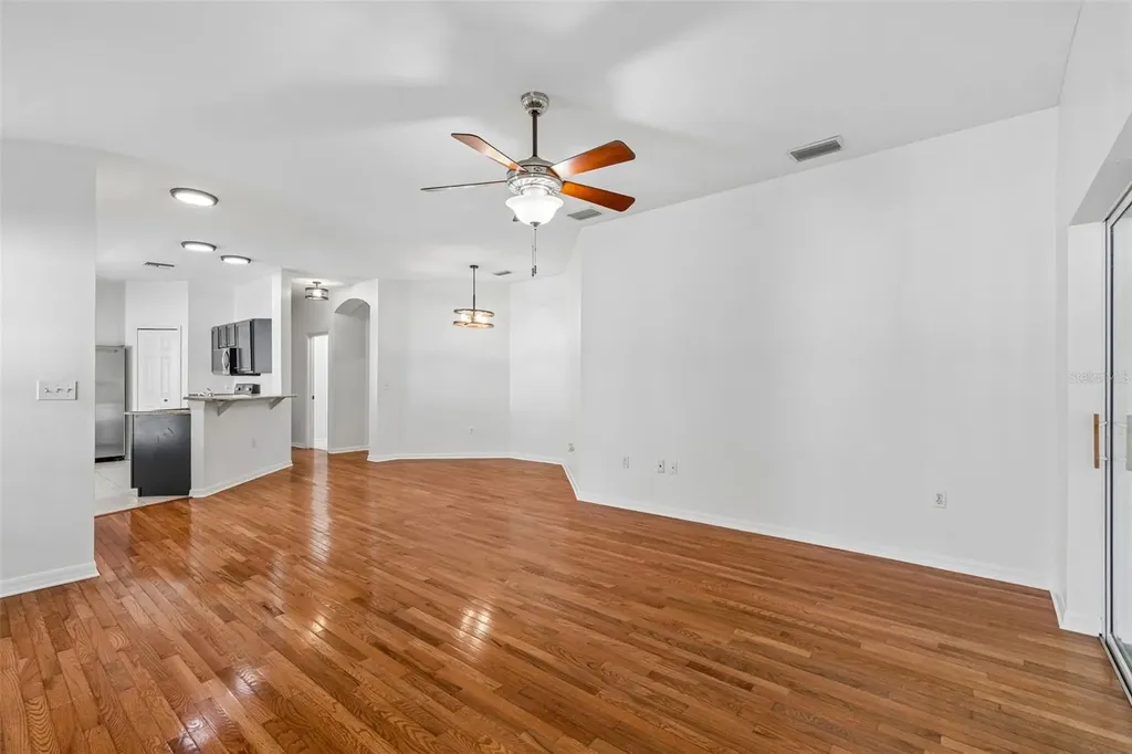 34534 Dellwood Way Zephyrhills FL 33541