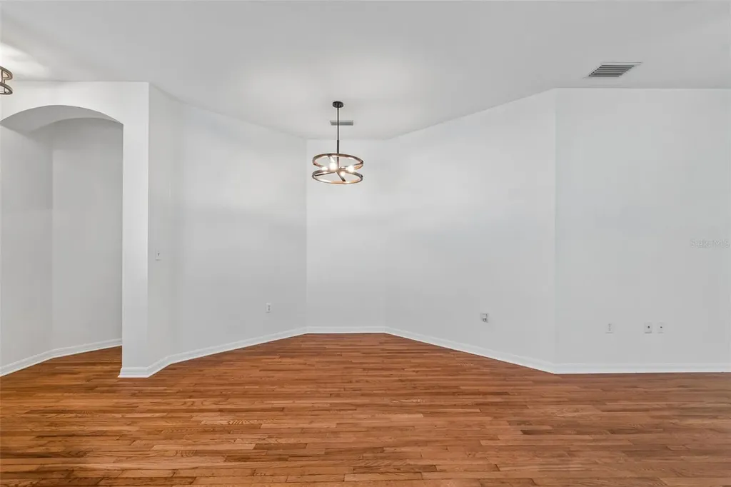 34534 Dellwood Way Zephyrhills FL 33541