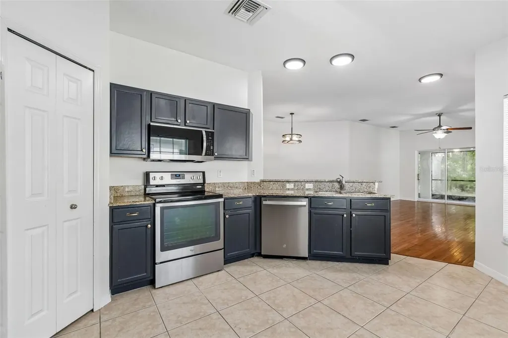 34534 Dellwood Way Zephyrhills FL 33541