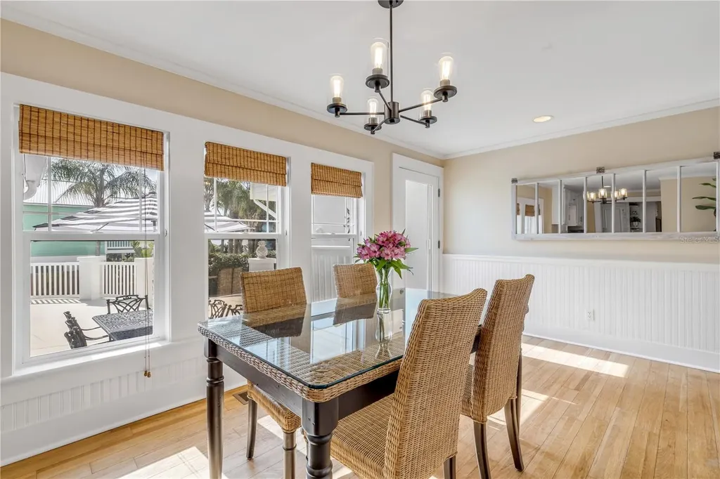 315 Due East Street New Smyrna Beach FL 32169